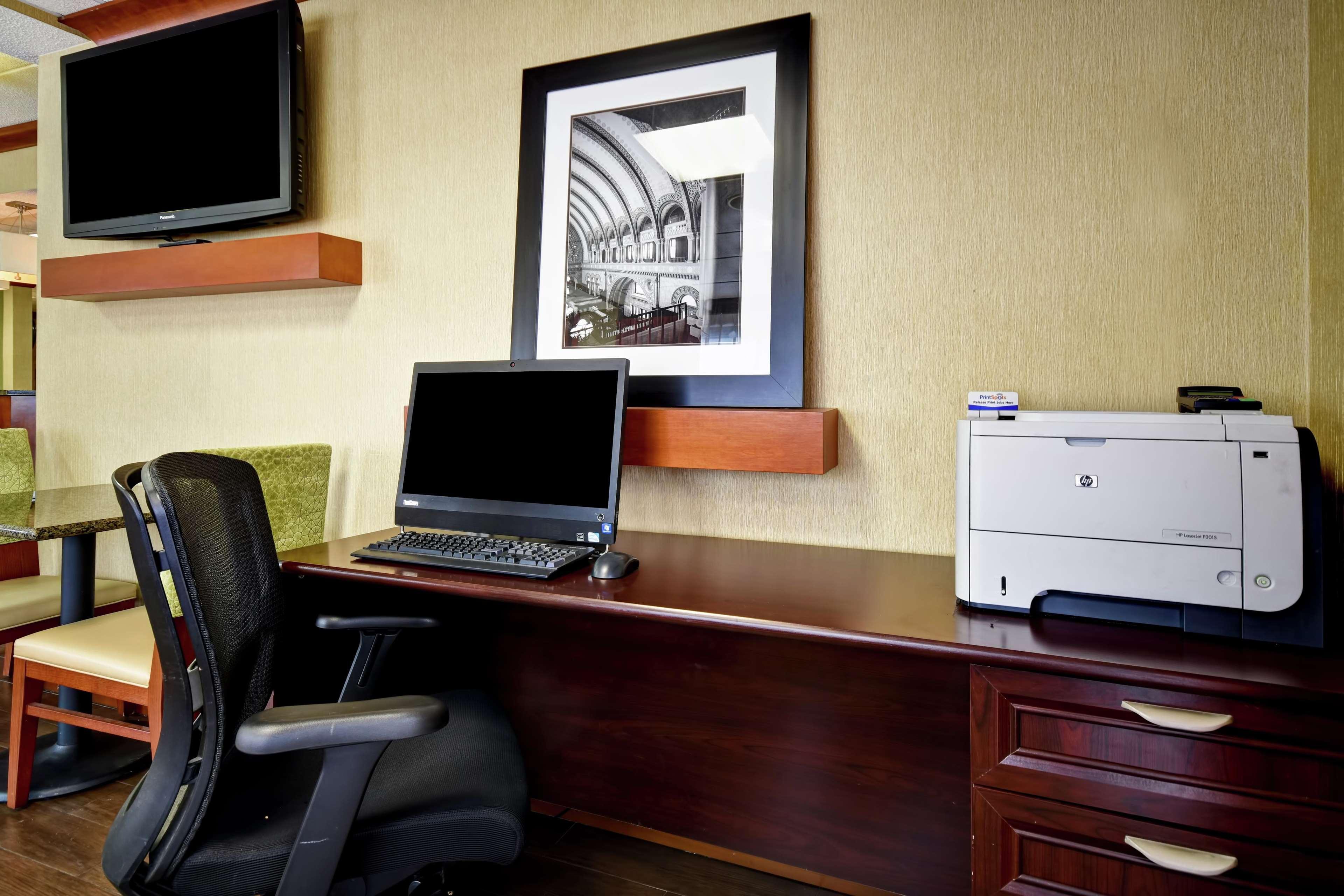 Hampton Inn St. Louis - Westport Maryland Heights Buitenkant foto