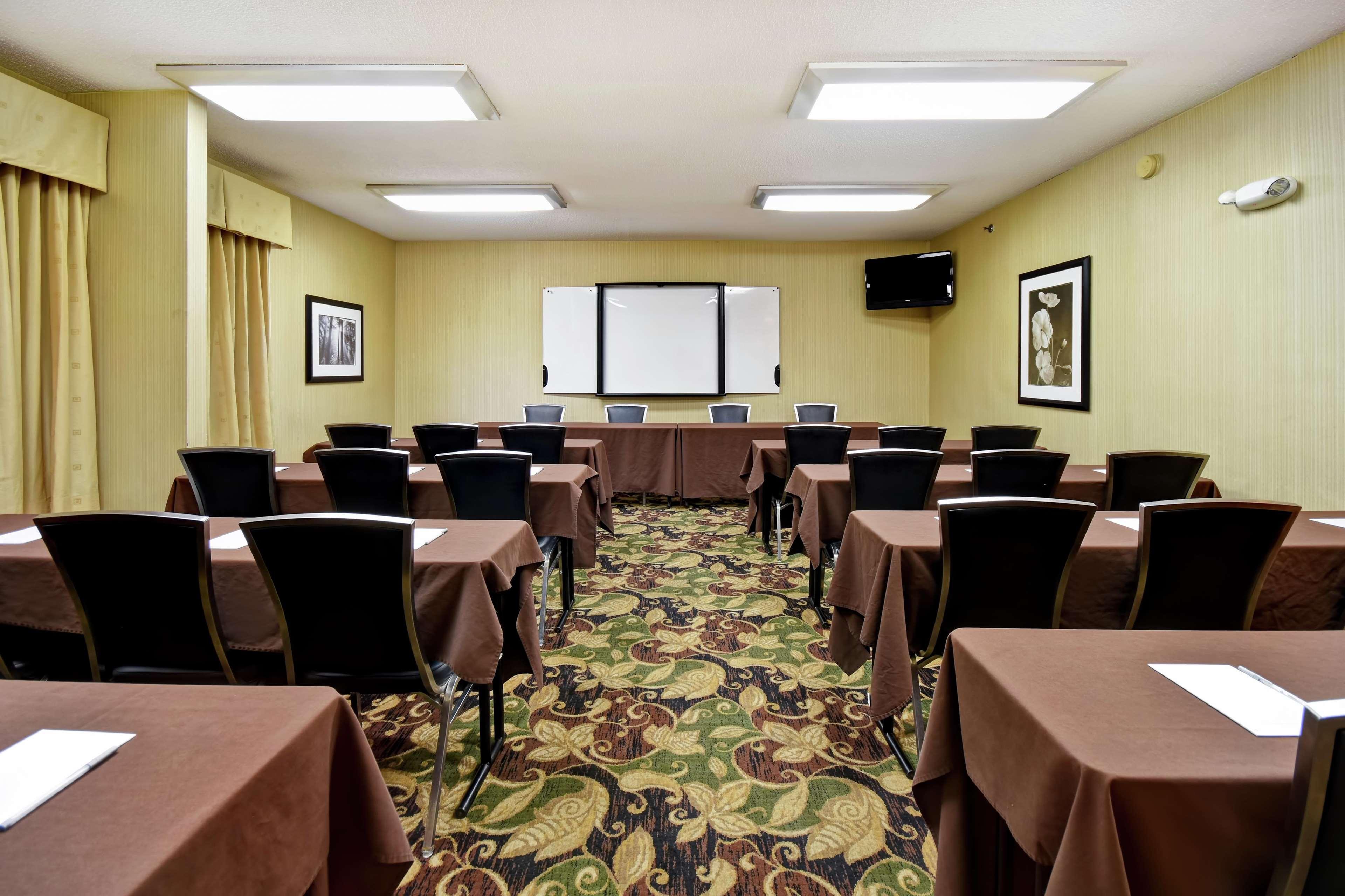 Hampton Inn St. Louis - Westport Maryland Heights Buitenkant foto