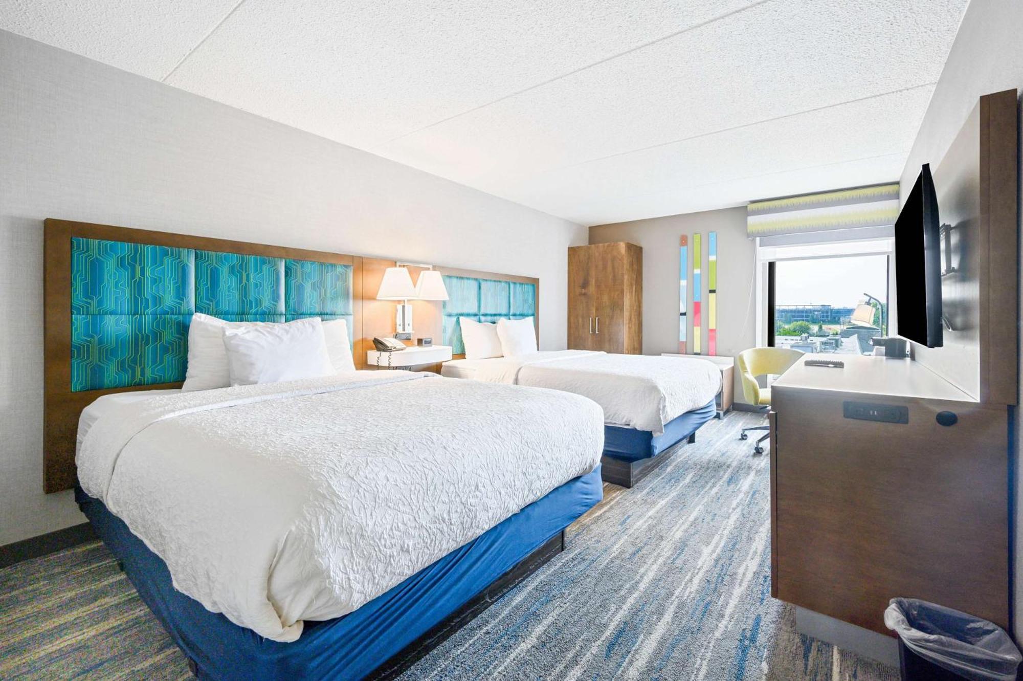 Hampton Inn St. Louis - Westport Maryland Heights Buitenkant foto